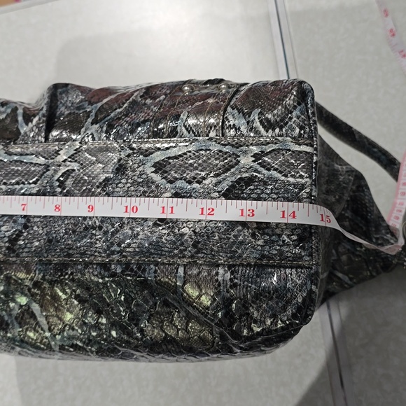 GENNA de Rossi XLarge purse‎ snake skin - Picture 12 of 16